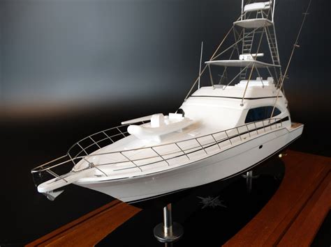 Bertram 670 custom model - Seacraftclassics