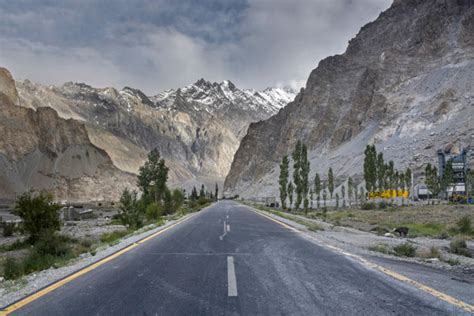 A guide to the Karakoram Highway - From Pakistan to China - Against the ...