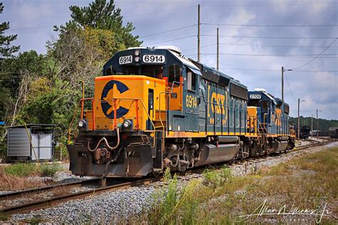 CSX 6914 works in Wyvern with its nice heritage painted no… | Flickr