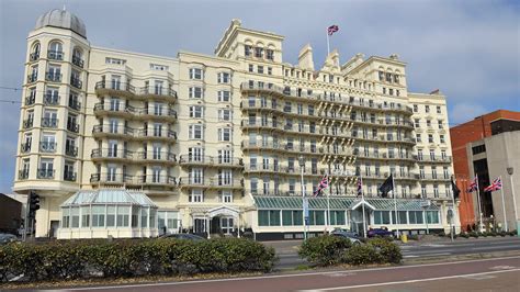 Historic Grand Brighton Hotel to be offered up to NHS workers