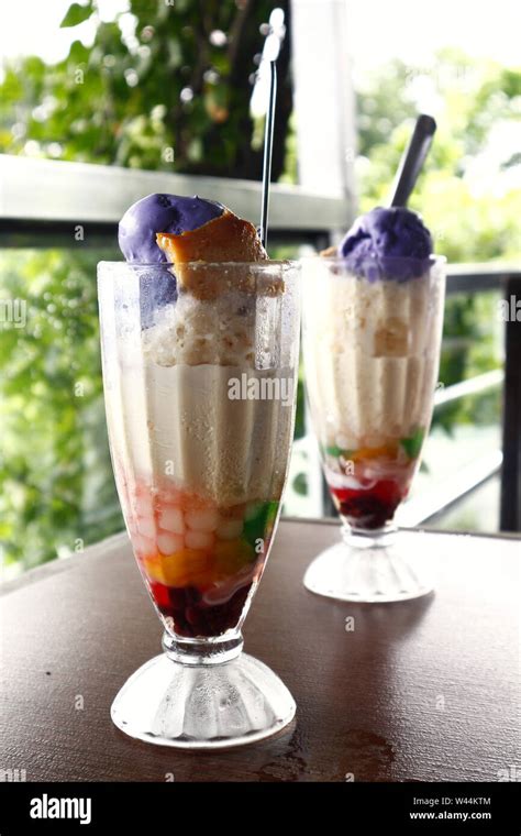 Filipino Food Halo Halo