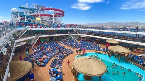 Carnival Cruise Line Quietly Hikes Dining Prices