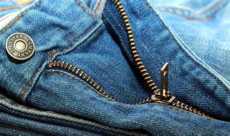 Fashion | Finding the Best Pair Of Jeans For You - Raising the Rings