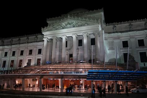 Brooklyn Museum staff vote to unionize • Brooklyn Paper