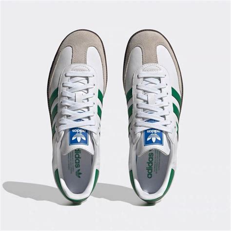 (pre-order) adidas samba green and white stripes, Men's Fashion, Footwear, Sneakers on Carousell