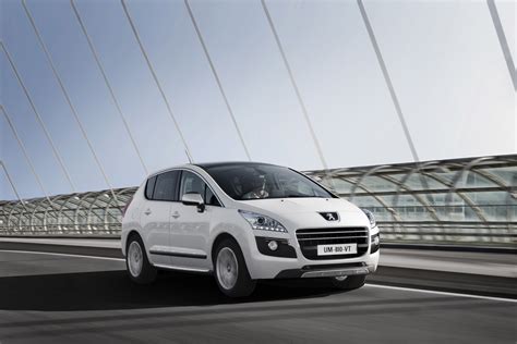 Peugeot 3008 HYbrid4 Limited Edition - Picture 50882