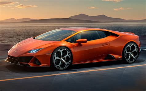 Lamborghini Huracan EVO para enfrentar Ferrari 488 GTB