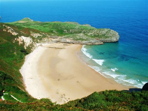 Playa de Ballota. LLanes - Playas de Asturias