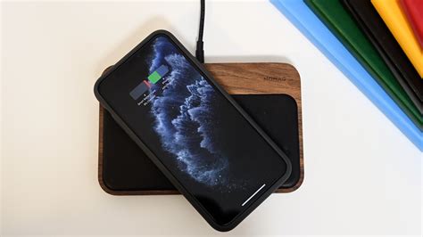 Apple researching two-way wireless Qi charging cases with no Lightning ...