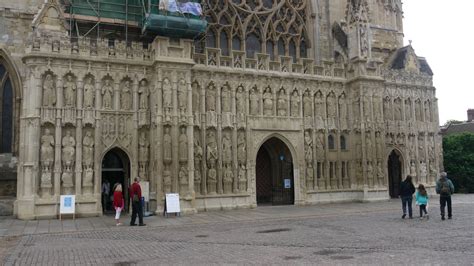 Exeter Cathedral Architecture - Britain All Over Travel Guide