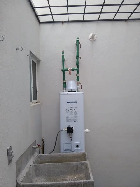 Foto: Instalación de Boiler de G. M. S. Vera Guerra Multiservicios ...