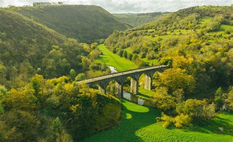 8 green spaces for outstanding views in England | Features | Group ...