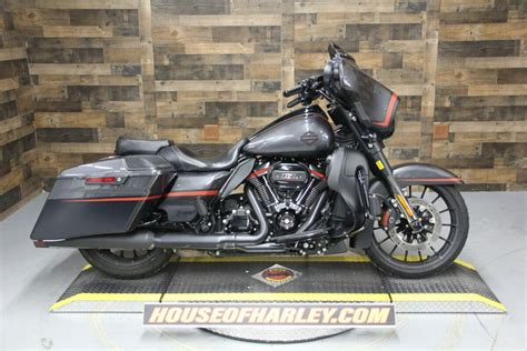 2018 Harley-Davidson CVO Street Glide Dark Alloy & Black Denim for sale ...