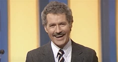 Jeopardy! Honors Alex Trebek in Late Host's Final Episode | POPSUGAR Entertainment