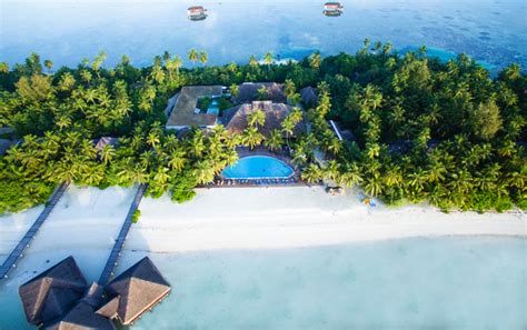 Medhufushi Island Resort Maldives, traditional resort