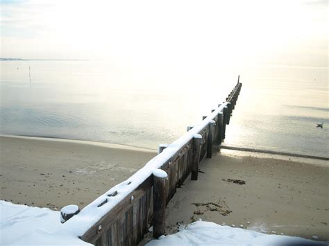 Snowy Beach by firehwk on DeviantArt