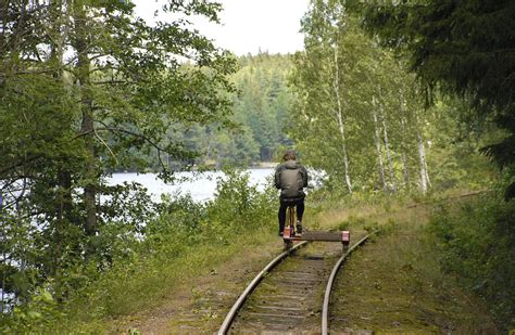 Draisine tour on the narrow gauge railway from Åseda to Virserum in Sweden - Rail-pictures.com