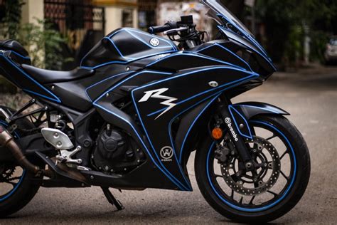 This Yamaha YZF-R3 With Tron Wrap Will Surely Draw Your Attention