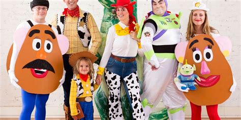 Reach for the Sky With This 'Toy Story' Group Halloween Costume - Brit + Co