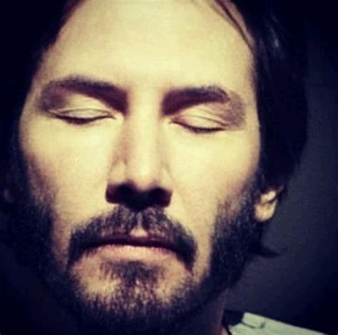 Keanu Reeves Face