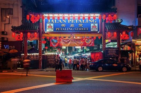 Kuala Lumpur Nightlife: Best Of Clubs, Bars & Markets