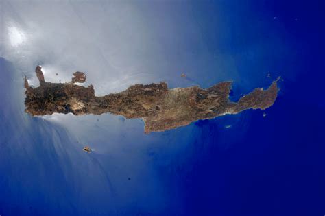 File:Island of Crete, Greece.JPG - Wikimedia Commons