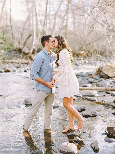 Early Spring engagement shoot in Arizona via Magnolia Rouge Engagement ...