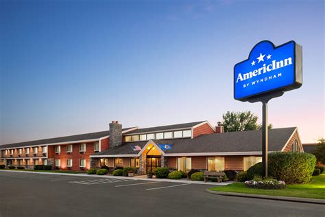 AmericInn by Wyndham Bemidji | Bemidji, MN Hotels