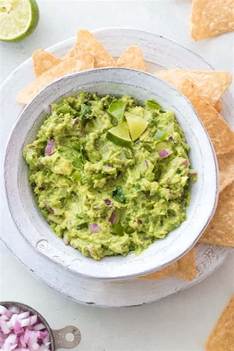 Chipotle Guacamole | Eating by Elaine