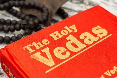 The Vedas and the Great Self-Knowledge - WeMystic