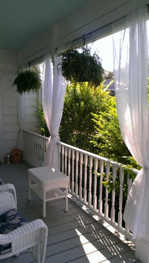 Gordijnen ophangen op het balkon Balcony Curtains, Balcony Privacy ...