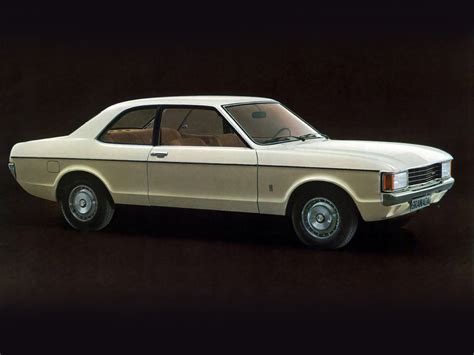 Car in pictures – car photo gallery » Ford Granada Coupe 1972-1977 Photo 01