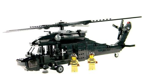 UH-60 Army Black Hawk Helicopter Made With Real LEGO® Bricks | Black hawk helicopter, Black hawk ...