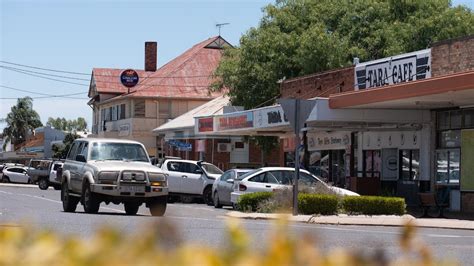 Queensland town of Tara grappling with grief in wake of Train family shooting siege claiming ...