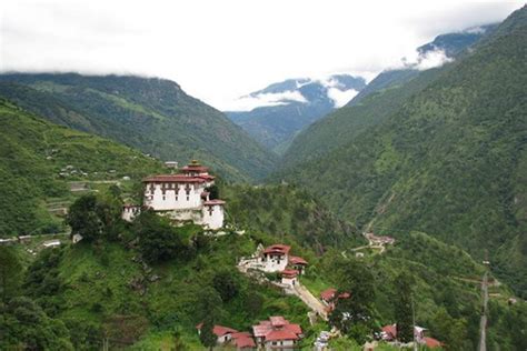 Bhutan Monasteries - 10 Most Stunning Monasteries in Bhutan