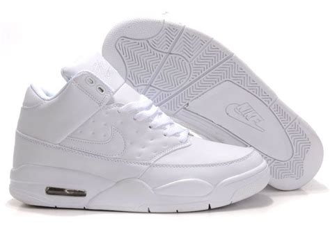 Air Flight Classic Pure White Men's Shoes - Sport professionals demand nothing less than the ...