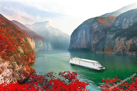 Three Gorges: Wu Gorge, Qutang Gorge, Xiling Gorge: Facts & Location