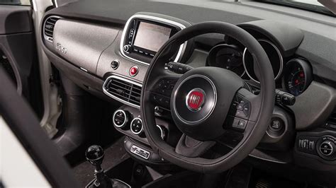 Fiat 500x interior 2016