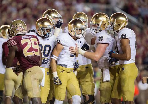 #6/7 Notre Dame Vs. Navy Game Notes – Notre Dame Fighting Irish ...