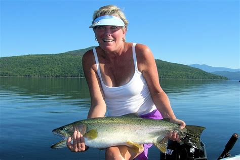 Fishing Quesnel Lake - Elysia Resort Fishing Lodge, Quesnel Lake, BC