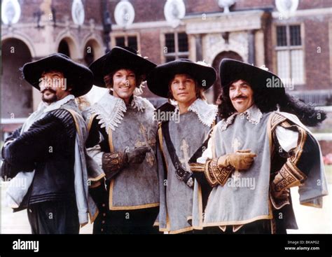 Oliver Reed Musketeers Stock Photos & Oliver Reed Musketeers Stock Images - Alamy