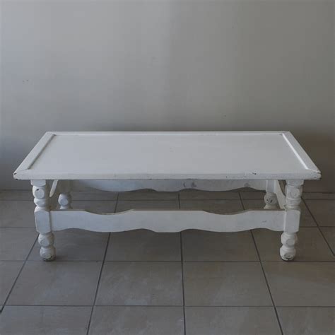 White Coffee Table - Best Events - Dine, Décor and Tent Solutions