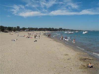 Simmons Island Beach - Kenosha, WI - Beaches on Waymarking.com