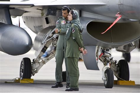 97 Best images about Pakistan airforce ♡ on Pinterest | Air force ...