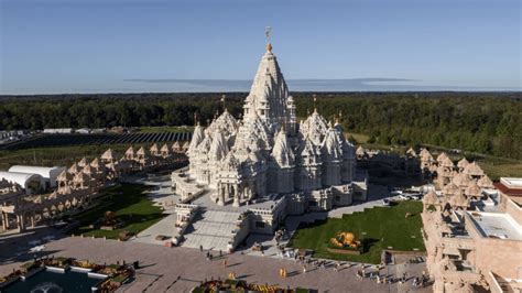 The magnificent and largest Hindu temple was built in New Jersey - The WFY