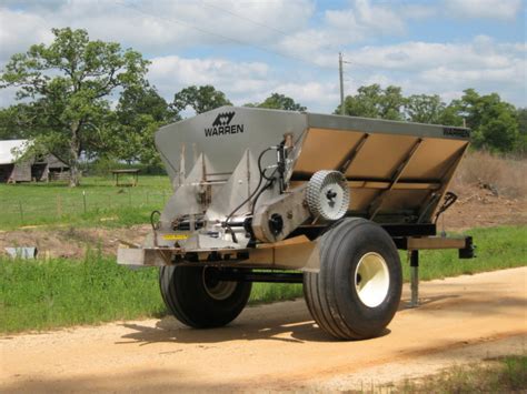 3 Ton Pull Type Lime & Fertilizer Spreader