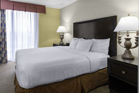 Embassy Suites by Hilton Kansas City Plaza, Kansas City, MO Jobs | Hospitality Online