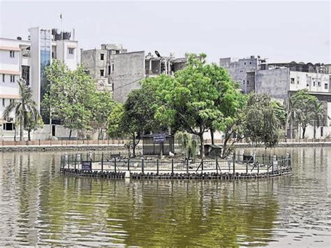 Wait over, Naini Lake in North Delhi to finally get a facelift - delhi ...