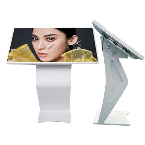 0.284mm Pixel Pitch Touch Screen Kiosk Full HD Picture Resolution Interactive