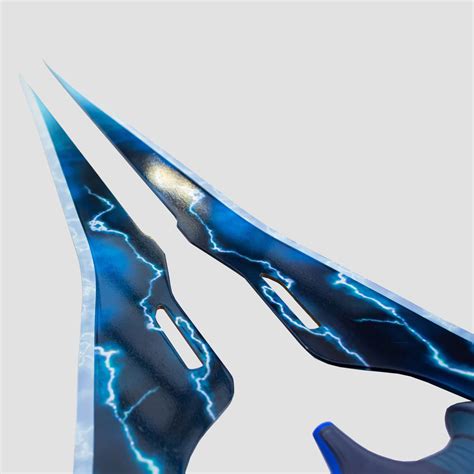 Halo Energy Sword Metal Replica – Collector's Outpost